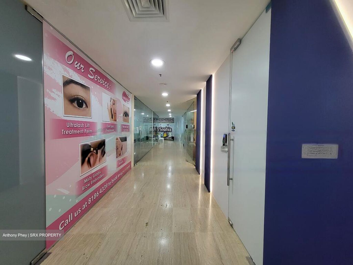 Singapore Shopping Centre (D9), Retail #588060241